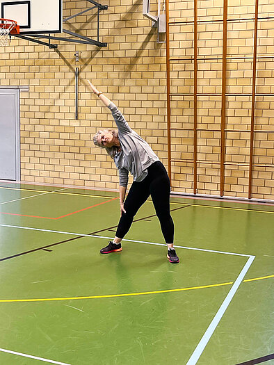 Zweimal in der Woche hält sich Toni im Frauenfitness Flüh fit.