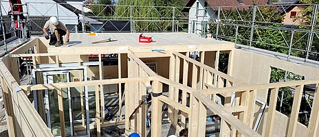 Une petite maison qui a tout d’une grande Une petite maison qui a tout d’une grande